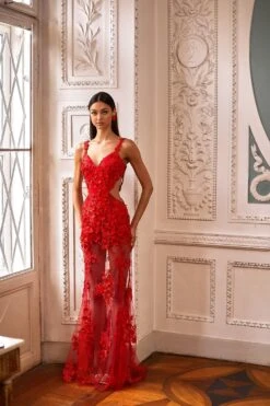 Fiorenza - Red -ALAMOUR ONLINE STORE 103 87b8e44b ad26 4c12 9dcb ee83cd9434b0