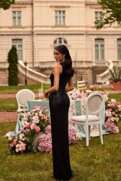 Hailey - Black -ALAMOUR ONLINE STORE 110 8398000b 3eef 4c06 9aa2 121fdc451621