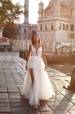 Sanem Gown -ALAMOUR ONLINE STORE 11 4d4ec215 eebd 4164 a9b0 261752b4165c