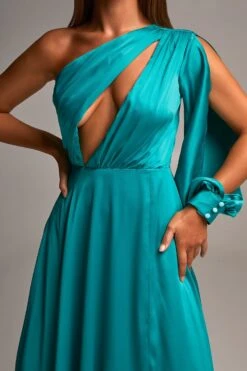 Naila Dress -ALAMOUR ONLINE STORE 11 8f305300 2852 4288 a3cb 4793dbd3fd4b