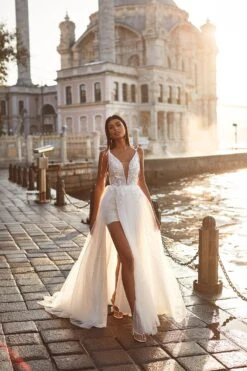 Sanem Gown