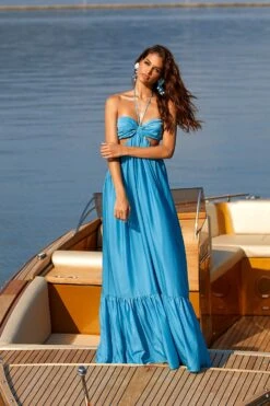 Arella Dress -ALAMOUR ONLINE STORE 131 c4d8a78a 54b0 416d 858a 3ec2f13fe192