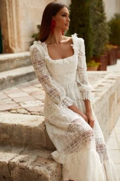 Renata Dress -ALAMOUR ONLINE STORE 137 be285514 9d4d 4aee 95ac 431249f6ba07