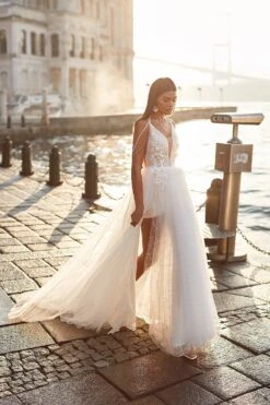 Sanem Gown -ALAMOUR ONLINE STORE 13 c06beb6b 6aa3 4d78 869d 9883cc774811