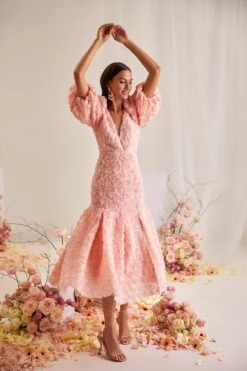 Simona Dress -ALAMOUR ONLINE STORE 14 73a2ff72 8926 49ec 89d4 a63707bf4e94