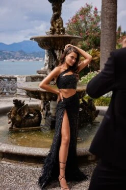 Delphie - Black -ALAMOUR ONLINE STORE 160 d498917a b83f 49c2 93f5 26fb389d84b5