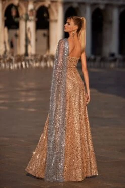 Saffira - Beaded -ALAMOUR ONLINE STORE 18 b92b1725 4ba8 48e9 bc4f 84999cf820ad