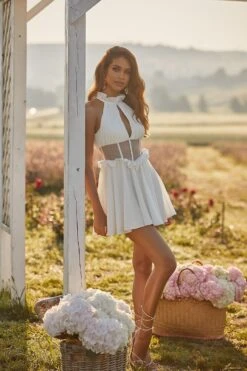 Lea Dress 17 Lea Dress -ALAMOUR ONLINE STORE 19 d773f42d 0517 4d01 8fd9 49a9c38ea161