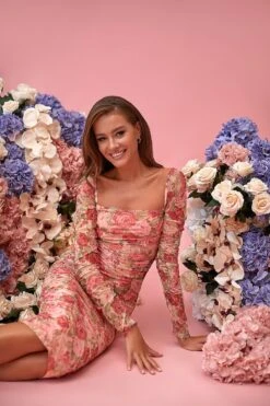 Shailee Long Sleeve Midi Dress 10 Shailee Long Sleeve Midi Dress -ALAMOUR ONLINE STORE 223 fc0eb418 15ff 4fb9 971e 17b75756ff35