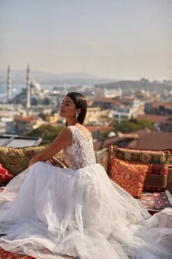 Kadri Gown -ALAMOUR ONLINE STORE 27 378afdea ed0c 4ace b5c0 e5bfe6985325