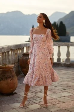 Sanela Dress -ALAMOUR ONLINE STORE 27 6a25dfa8 a6a4 4278 b9c8 190ff77e657f