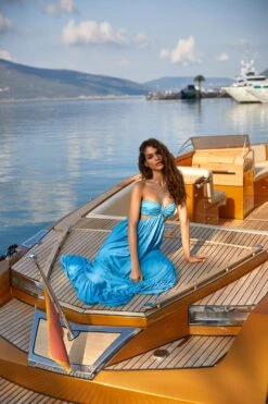 Arella Dress -ALAMOUR ONLINE STORE 27 d32969d5 4805 4913 827f 5731ae67f575