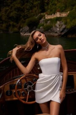 Cecilia Dress -ALAMOUR ONLINE STORE 32 f0292945 4b35 4b06 8c78 6343cf983dc2