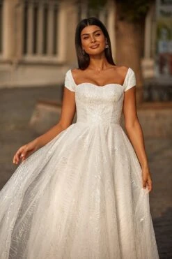 Imraz Gown -ALAMOUR ONLINE STORE 34 35351608 e81c 40bf af33 55d90d0ba9bf