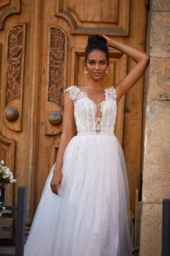 Doreen Gown -ALAMOUR ONLINE STORE 35 4eff82a8 4d74 45dd 86ab 76182fda27a9