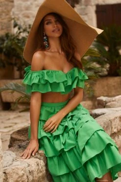 Tia Set -ALAMOUR ONLINE STORE 35 a33ab7b1 1f25 4898 ba1d 4cdc0d5fade8