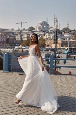 Ece Gown 9 Ece Gown -ALAMOUR ONLINE STORE 37 028d76a7 0040 46b9 a3f2 2e5a01e55af4