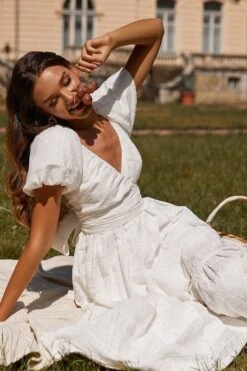 Lara Dress -ALAMOUR ONLINE STORE 37 ba974f68 32e5 4bb8 83d4 70303a13bd05