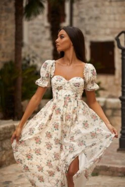 Brissa Dress -ALAMOUR ONLINE STORE 42 0e449bf3 e784 4386 b77e b1e966133a00