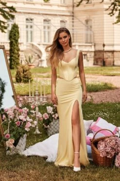 Jayda - Yellow -ALAMOUR ONLINE STORE 43 8f7d7921 6bf5 4998 b07e 24a85af0340c