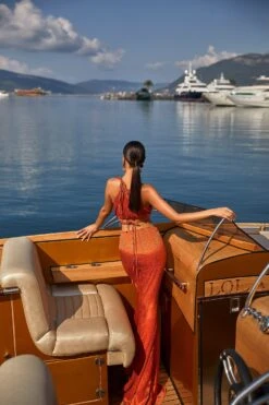 Emilia Set -ALAMOUR ONLINE STORE 51 430e4671 468c 4817 a74a 7c5c4d4831ec