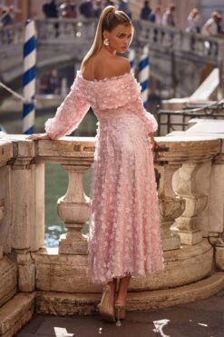 Front Page 29 Front Page -ALAMOUR ONLINE STORE 57 e4384f8b 8a54 4d8d 8ccb 368f2de7de10