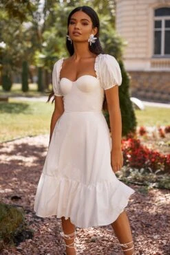 Katina Dress -ALAMOUR ONLINE STORE 67 92584575 2f6a 426e 955f 47e663e5902c