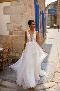 Martha Gown -ALAMOUR ONLINE STORE 68 b6dad5bc 7a20 44cd 95f4 828d74223fbc