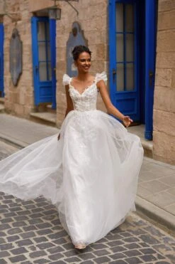 Chrysie Gown -ALAMOUR ONLINE STORE 75 e96ba0e2 9217 4395 b801 99ad482d32fb