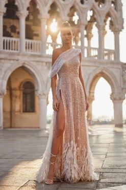 Shirley Gown -ALAMOUR ONLINE STORE 7 8a4b3129 f74f 4741 beb8 24737d09ee5b