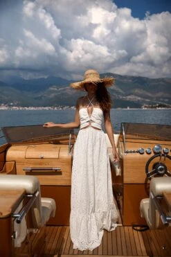 Zarina Dress -ALAMOUR ONLINE STORE 81 0b20d70f f872 4a58 ac69 5d0a8f7be6fb