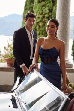 Ingrid - Navy -ALAMOUR ONLINE STORE 81 2217c551 ddc5 432e b2b0 2da321c4e905