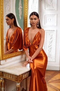 Miriam - Rust -ALAMOUR ONLINE STORE 8 ee70256235ece c702 4056 8d3c 664b94257b23 1600x c0f40ad1 f1f9 42c9 9249 057365bf4420