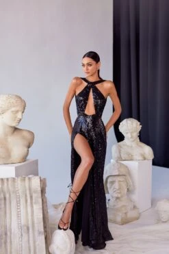 Vittoria - Black -ALAMOUR ONLINE STORE 8 ee705SERWSYece c702 4056 8d3c 664b94257b23 1600x b4a3dd43 0619 411d 8ae8 0dfb18af52ee