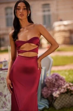 Sarah - Burgundy 10 Sarah - Burgundy -ALAMOUR ONLINE STORE 96 e16fb465 4775 40a1 a2a0 218fb92fb31a