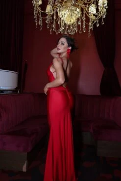 Adoria - Red -ALAMOUR ONLINE STORE RESHOT8