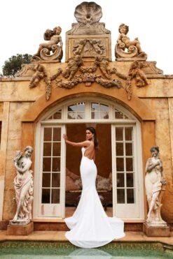 Yassmine Luxe - White -ALAMOUR ONLINE STORE SFWAlamour1462