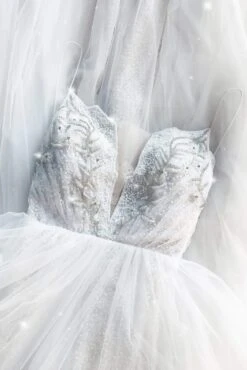 Paisley Gown -ALAMOUR ONLINE STORE bridal3