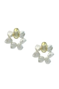Elsa Pearl Earrings -ALAMOUR ONLINE STORE earrings271 6febaa06 c68c 44d7 a392 536c7eef6baa