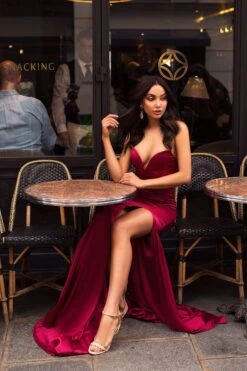 Mabelle - Deep Red 8 Mabelle - Deep Red -ALAMOUR ONLINE STORE ls47